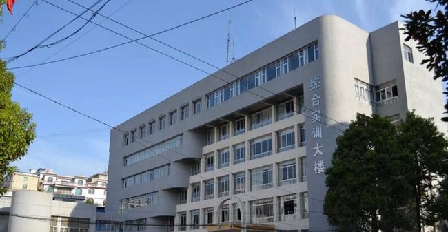 貴陽市女子職業(yè)學校(貴陽市旅游學校)綜合實訓大樓