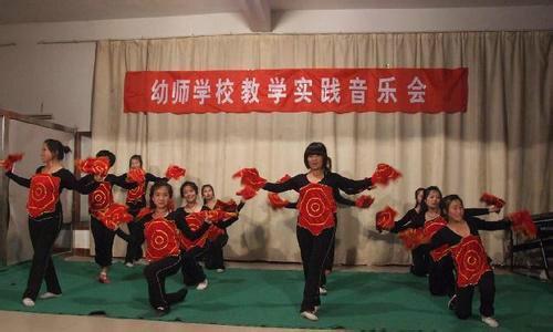 成都幼師職業(yè)學(xué)校分享：學(xué)音樂對幼師專業(yè)有哪些好處呢