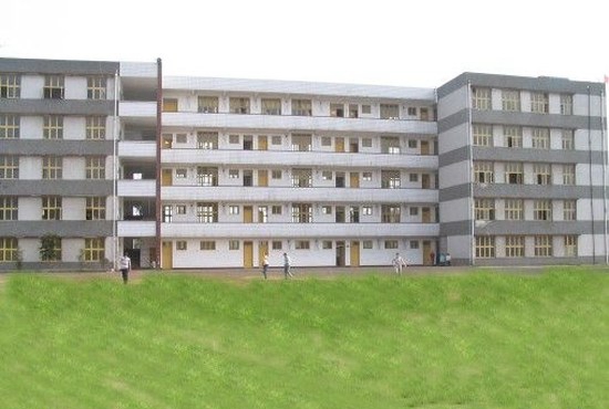 瀘州市天宇中等職業(yè)技術學校（天宇中專學校）教學大樓