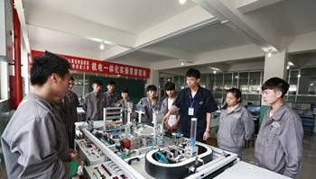 電氣自動化設(shè)備安裝與維修