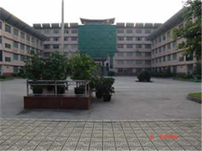 2025年重慶市旅游學(xué)校招生簡(jiǎn)章