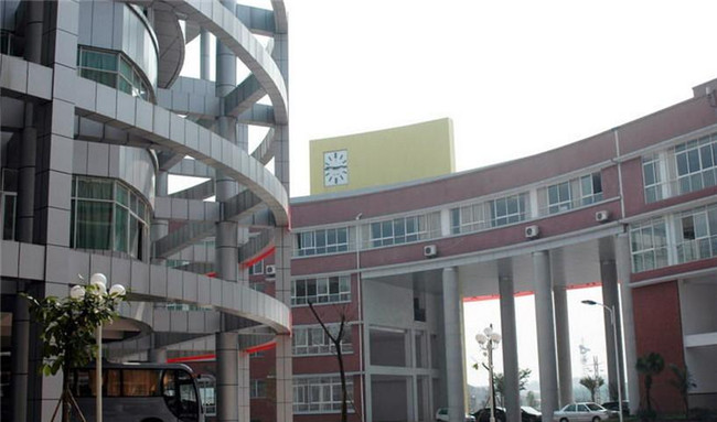 2025年重慶市龍門浩職業(yè)中學(xué)校招生簡章