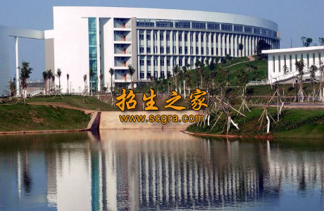 學(xué)校環(huán)境