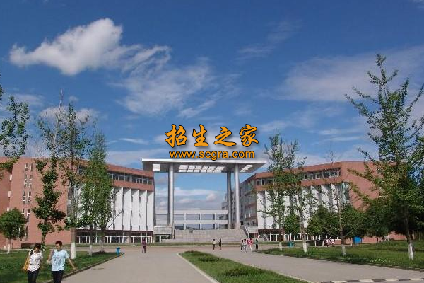 學(xué)校環(huán)境