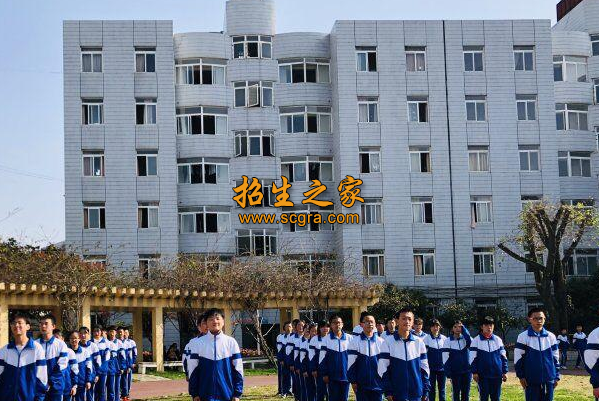 學(xué)校環(huán)境