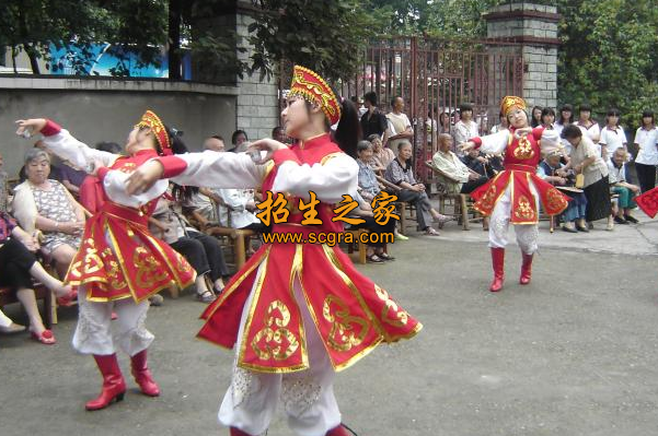 學(xué)?；顒?dòng)