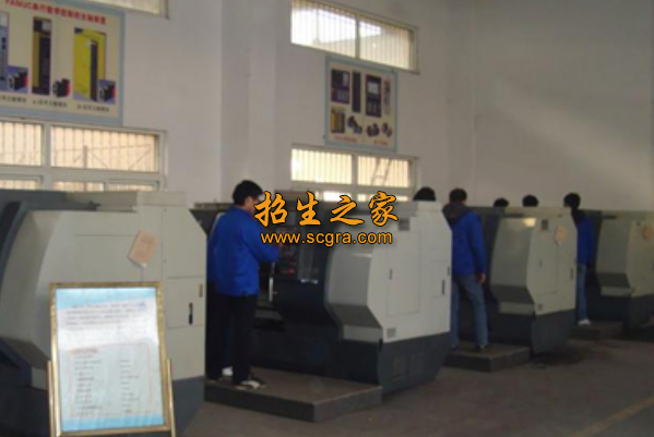 實(shí)訓(xùn)車間