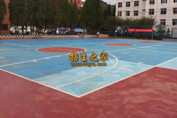 重慶市青山工業(yè)技工學(xué)校