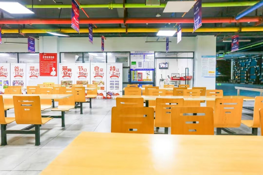 成都首創(chuàng)單招培訓學校食堂