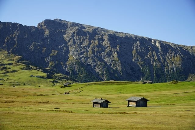 成都市莊園機(jī)電職業(yè)技術(shù)學(xué)校簡介